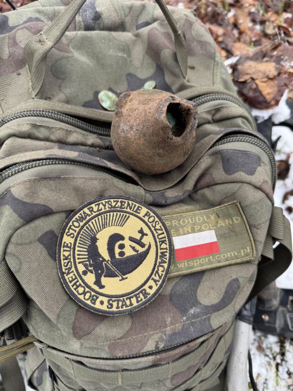 W Małopolsce odnaleziono średniowieczny skarb. Królewskie denary mogą mieć nawet 600 lat