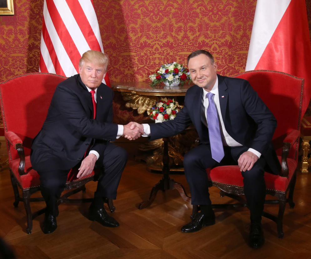 Trump nie wpuści Dudy do Baiłego Domu?