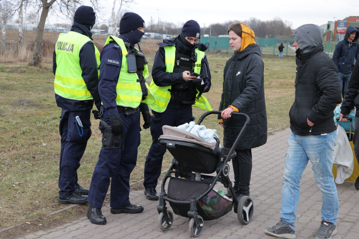 Uchodźcy z Ukrainy w Polsce. Dotarli do Medyki 