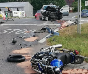 PRZERAŻAJĄCY wypadek motocyklisty w Małopolsce
