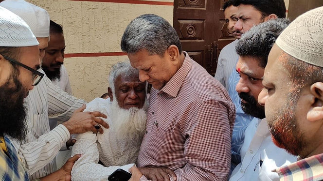 Piekło pielgrzymów! 45 osób spłonęło w autokarze. "Ginęli całymi rodzinami". Przeżyła jedna osoba