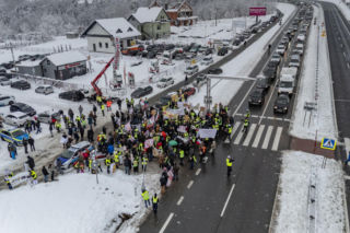 Protest na zakopiance. Duże utrudnienia w ruchu, konieczne objazdy