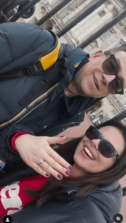  Maciej Orłoś i Paulina Koziejowska zaręczyli się. Dziennikarka opowiedziała, jak wyglądał ten magiczny moment