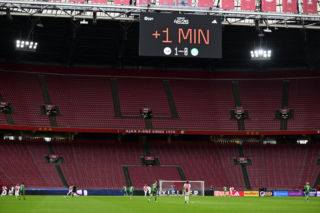 Kibice zniszczyli marzenie śmiertelnie chorego fana. Klub zadbał, by mogło się spełnić