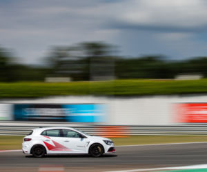 Renault Megane R.S. Trophy-R