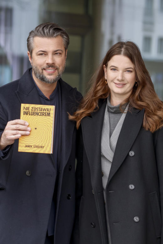Karolina Malinowska żyła z matką i bratem w skrajnym ubóstwie. Zrządzeniem losu trafiła do modelingu