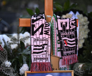 Tak wygląda grób Jacka Magiery po pogrzebie