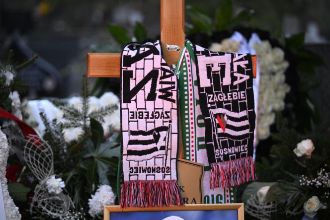 Tak wygląda grób Jacka Magiery po pogrzebie