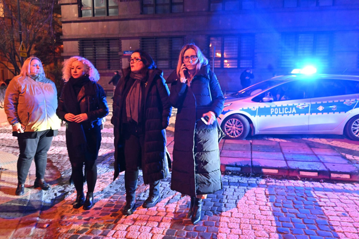 Cichy marsz po śmierci 25-letniej Białorusinki. „Miałaś na imię Liza. Niestety miałaś, nie żyjesz”