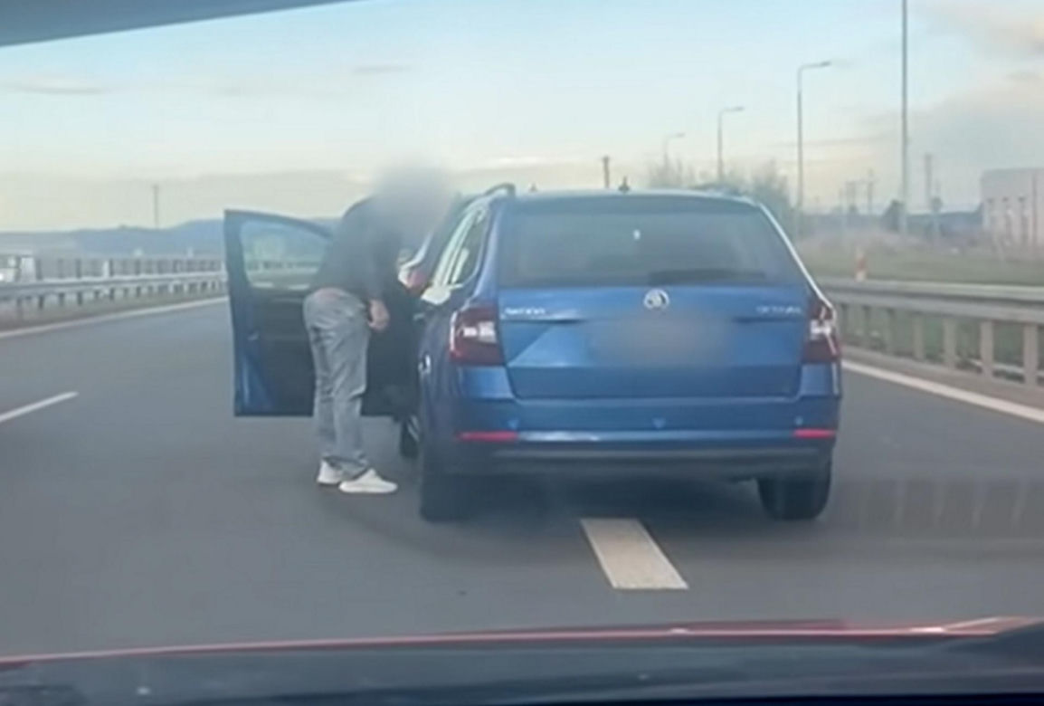 Bił kobietę na autostradzie, bo jechała zgodnie z przepisami! Wszystko nagrała jej 8-letnia córka