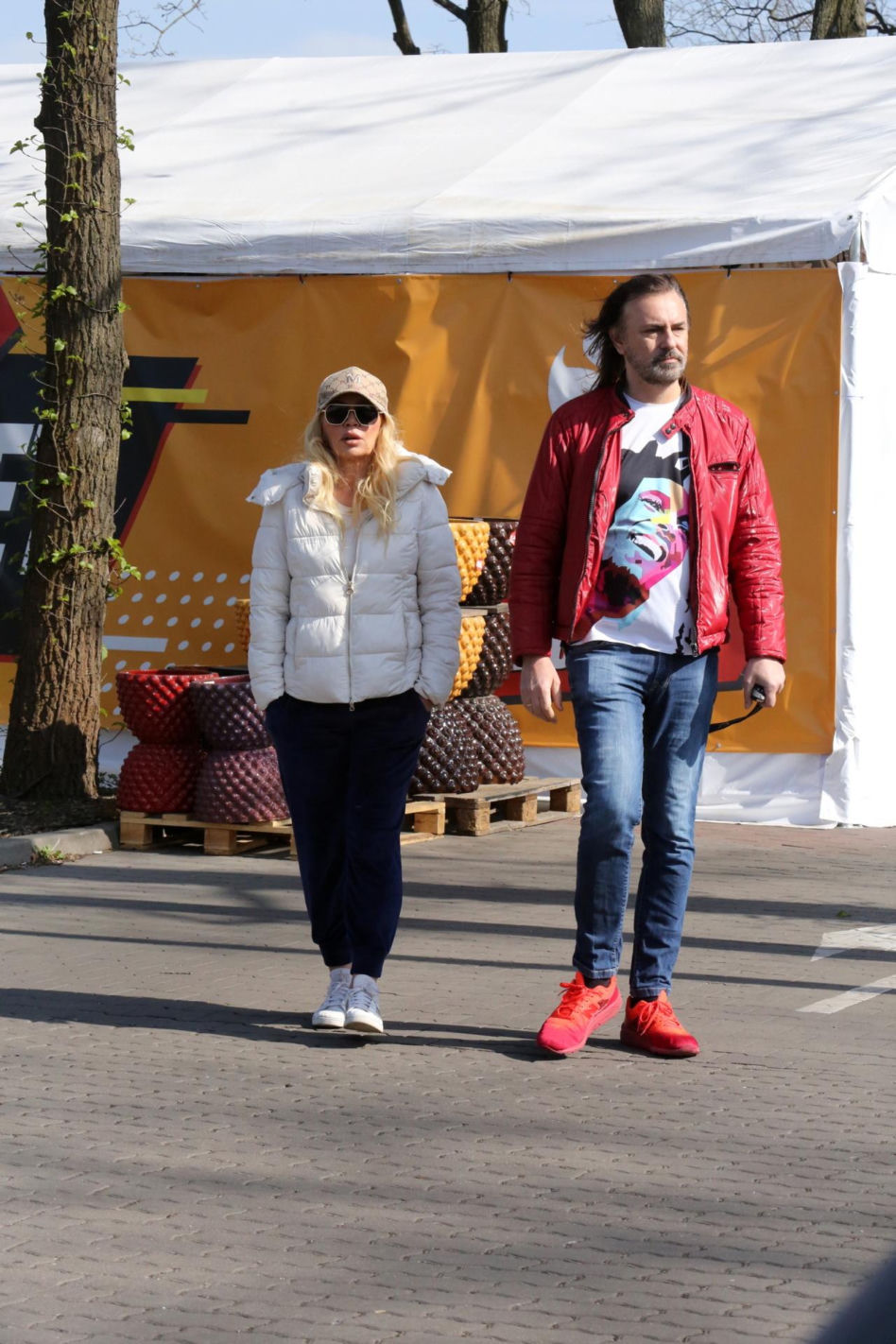 Monika Jarosińska robi sobie dżunglę