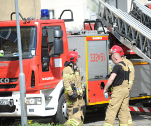 Koszalin: Dwie osoby zginęły w pożarze mieszkania. Ewakuowano prawie 50 osób 
