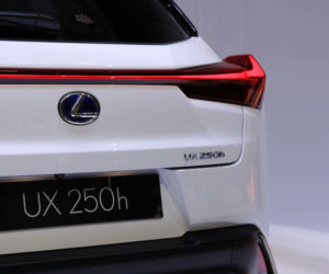 Lexus UX