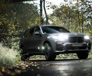 BMW X7 po tuningu Manhart