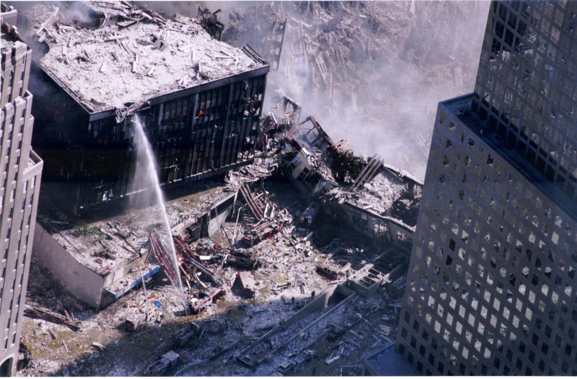 Atak na World Trade Center minuta po minucie. Tak 11 września 2001 zmienił świat
