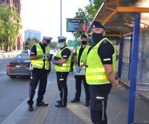 Kontrola maseczek w autobusach