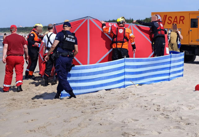 Ojciec zginął ratując dwoje dzieci! Dramatyczny finał kąpieli w Międzywodziu