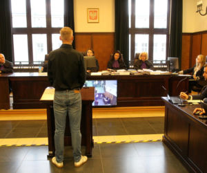 Zabił, bo chciał złoty łańcuch? Świadkowie zeznają przeciwko zawodnikowi KSW