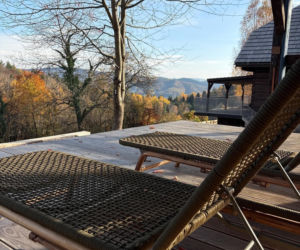 Remont drewnianej chaty w Tropiu (woj. małopolskie)