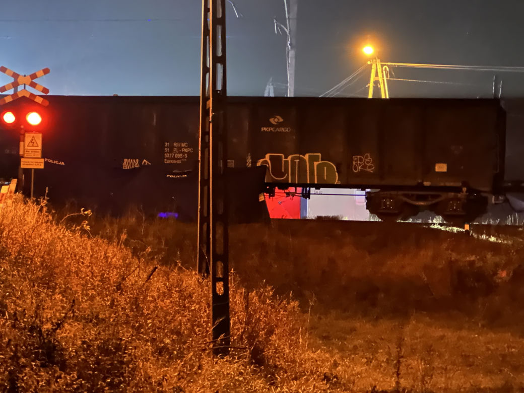 Mazowsze. Dwie osoby zginęły pod kołami pociągów. Jedna z ofiar miała tylko 20 lat