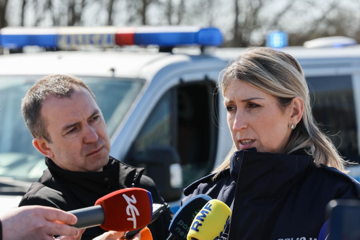 Strzały w łódzkiej fabryce, 400 osób ewakuowanych. Trwa obława