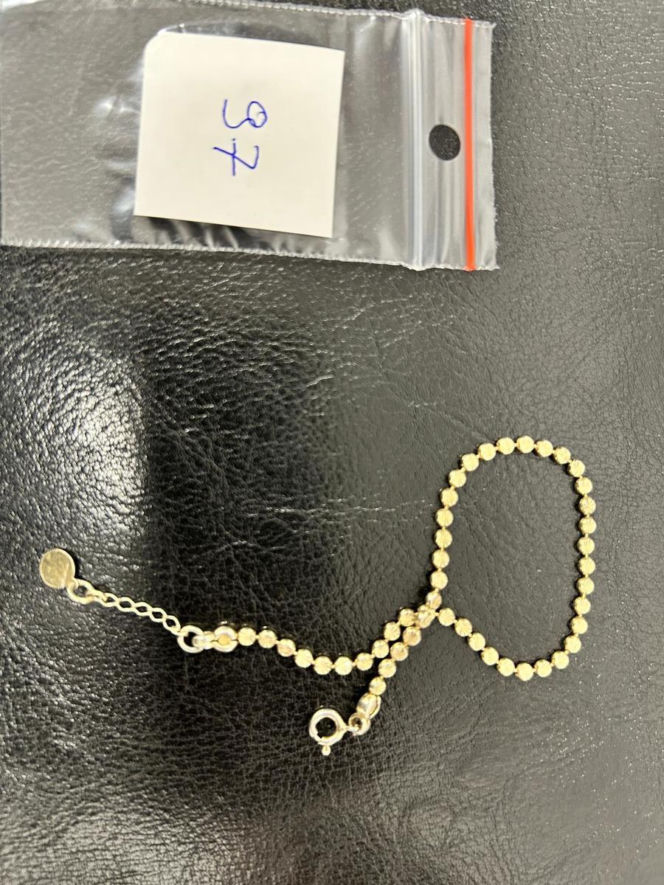 Rozpoznajesz te błyskotki? Policja poszukuje właścicieli bizuterii i kosztowności