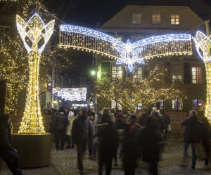 Świąteczne iluminacje w Warszawie