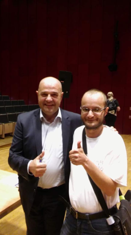 Zbyszek jest kolekcjonerem autografów z Pszczyny