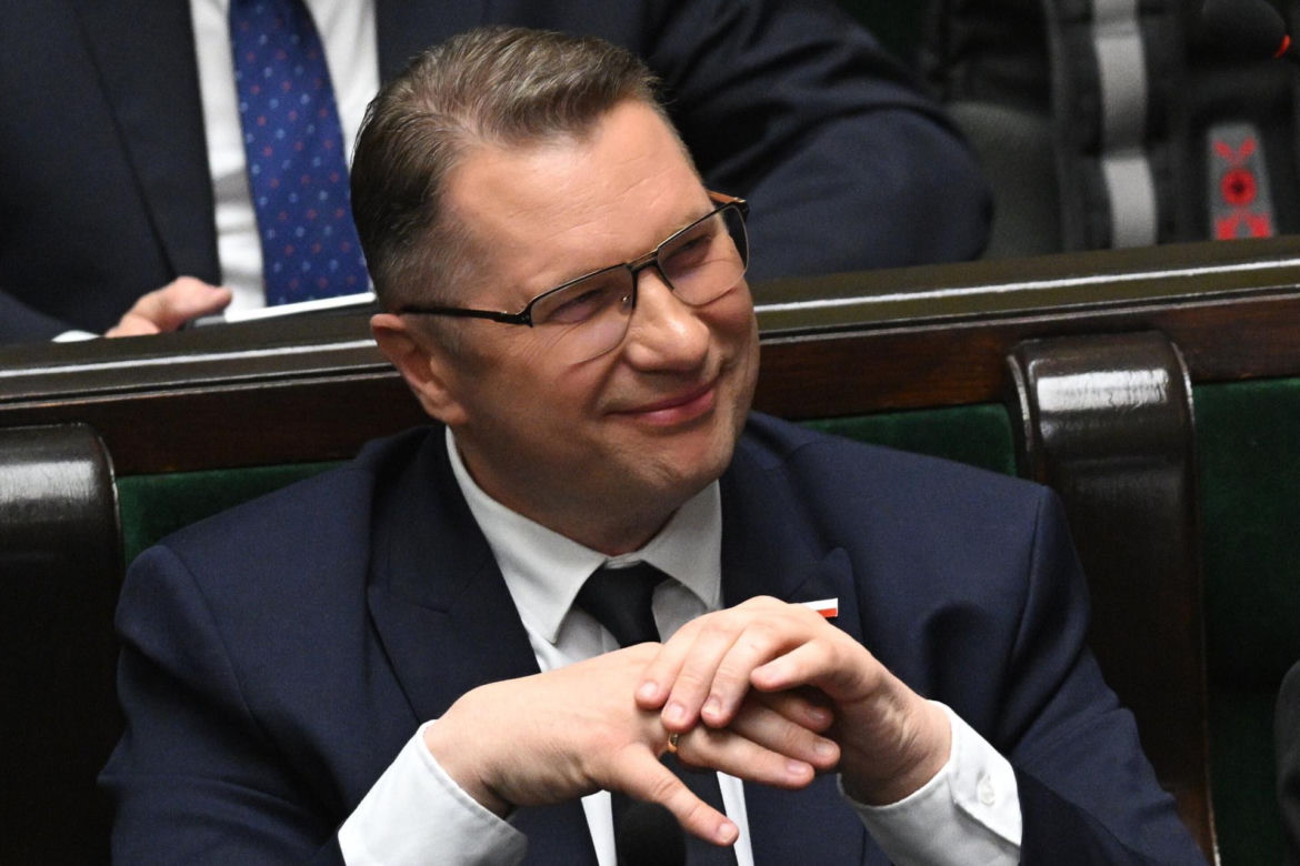 Sikroski bez hamulców do Macierewicza: Antek świrze!