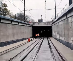 Tramwaje już jeżdżą pierwszym podziemnym tunelem tramwajowym w Warszawie