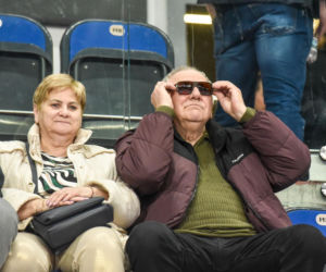 Halowe mistrzostwa Polski w Kujawsko-Pomorskiej Arenie Toruń. Zdjęcia kibiców i zawodników