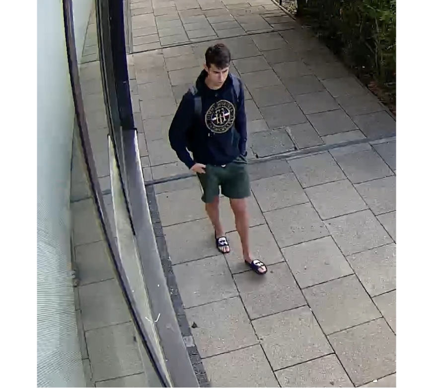 Policjanci z Kołobrzegu poszukują tego mężczyzny