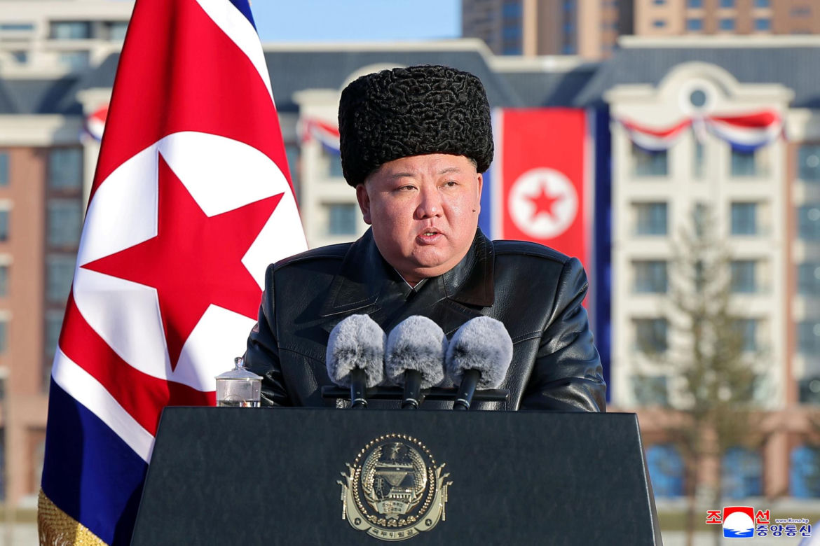 Kim Dzong Un znów grozi atomem. "System wrogów załamie sę natychmiast"