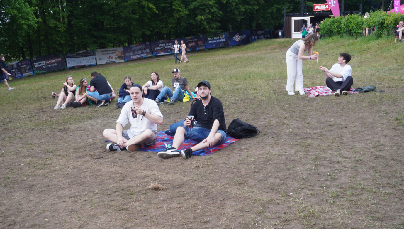 Kortowiada 2024. Drugi dzień koncertów na plaży przyciągnął tłumy. Zobacz zdjęcia!