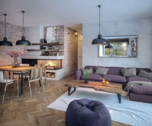 Salon z kominkiem