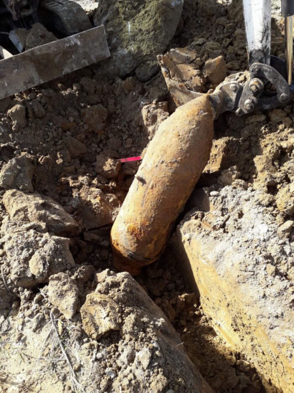 Ewakuacja w Czerminie k. Mielca. Znaleziono potężną bombę lotniczą 