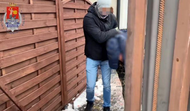 Podwójne zabójstwo na Targówku. Radek J. maczetą bronił się przed kontrterrorystami