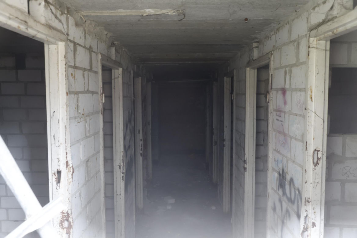 „Czarnobyl” Warszawy zniknie z mapy. „Smród, fetor i grzyb”. Tak wyglądało życie w „13 dzielnicy”
