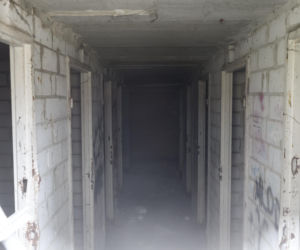 „Czarnobyl” Warszawy zniknie z mapy. „Smród, fetor i grzyb”. Tak wyglądało życie w „13 dzielnicy”