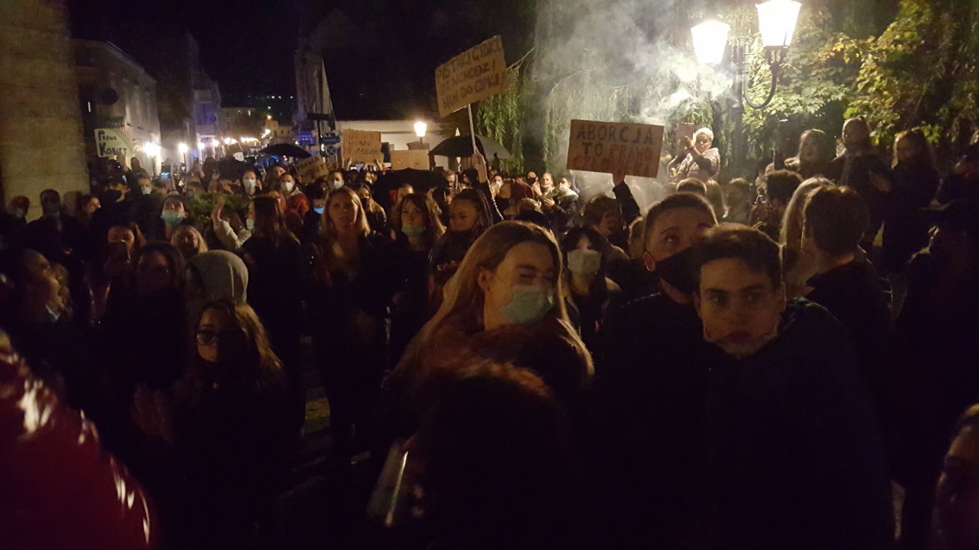 Przeciwnicy zaostrzenia prawa aborcyjnego wyszli na ulice Świecia