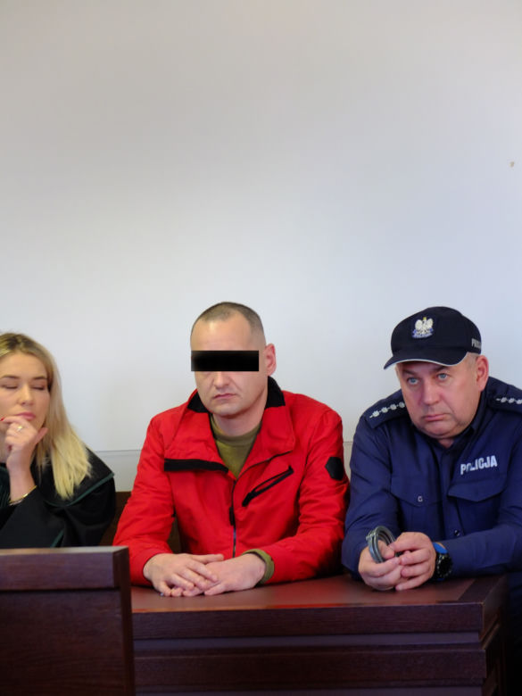 Artur G. oskarżony o usiłowanie zabójstwa matki