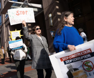 Nie będzie wielkiej sali balowej Trumpa?! Sąd blokuje budowę