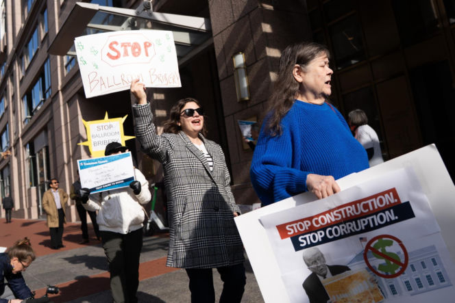 Nie będzie wielkiej sali balowej Trumpa?! Sąd blokuje budowę