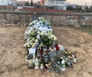 Dąbrowa Białostocka. Pogrzeb 15-letniej Wiktorii, która zginęła w tragicznym wypadku