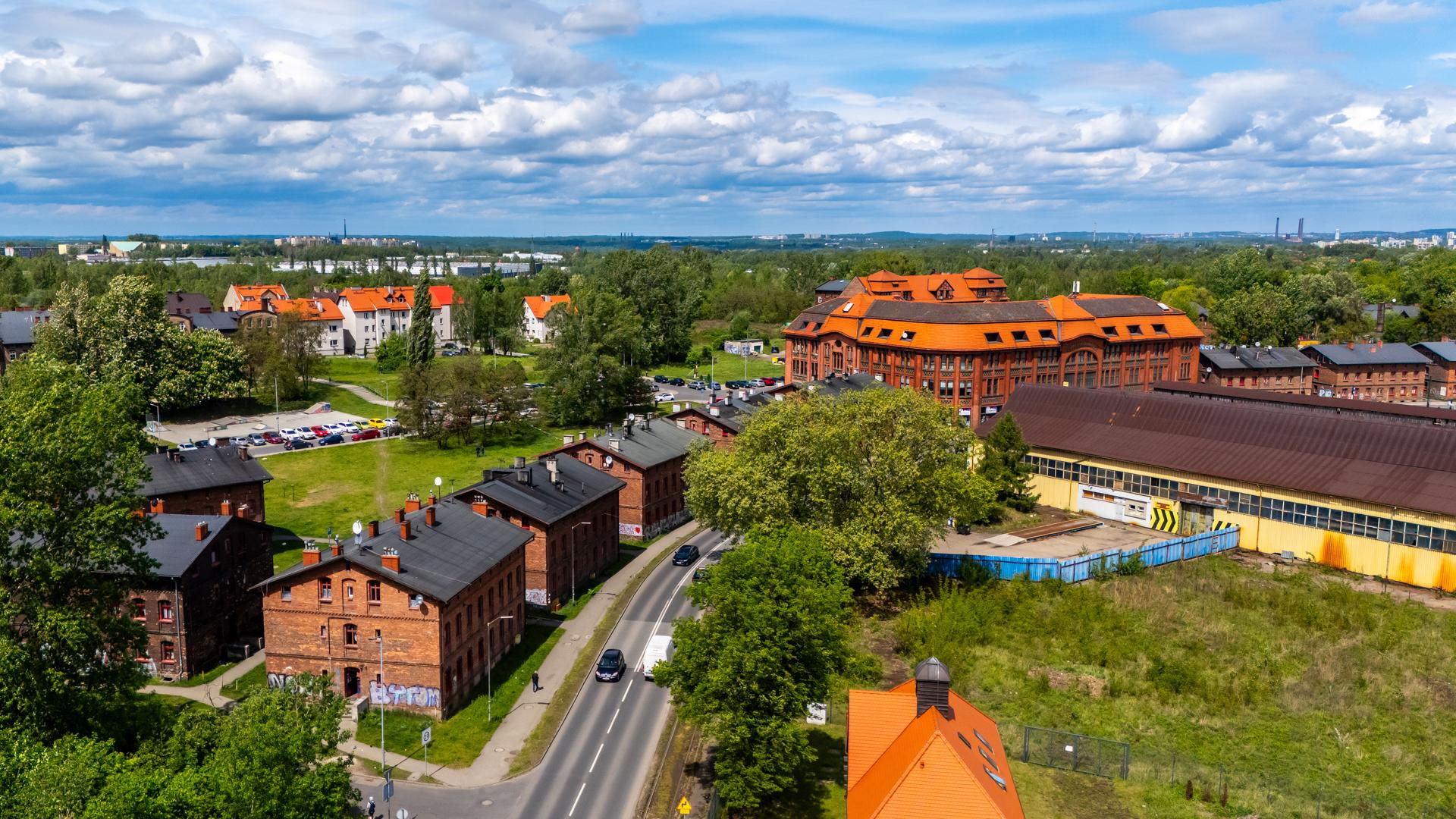Kaufhaus w Rudzie Śląskiej - luksusowy przedwojenny dom towarowy i osiedle patronackie przy nim