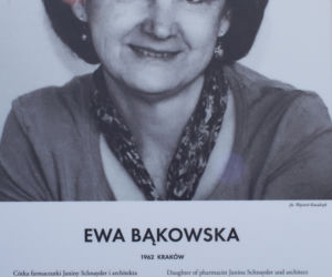 Ewa Bąkowska – wnuczka gen. bryg. Mieczysława Smorawińskiego