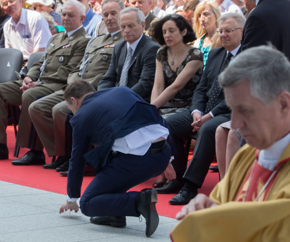 PREZYDENT DUDA RATOWAŁ CIAŁO CHRYSTUSA