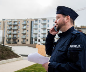 Koronawirus w Trójmieście. Tak policjanci sprawdzają czy przestrzegasz kwarantanny