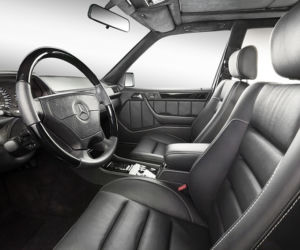 Mercedes-Benz E60 AMG z 1993 roku po kuracji w Overdrive