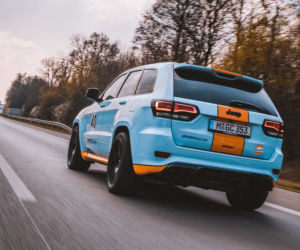 Jeep Grand Cherokee Trackhawk w barwach Gulf